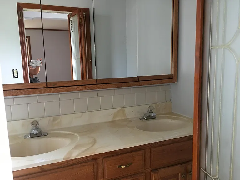 4 Linden Ave — Photo 18