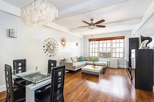 1st image of 103 E 97th St APT 4W