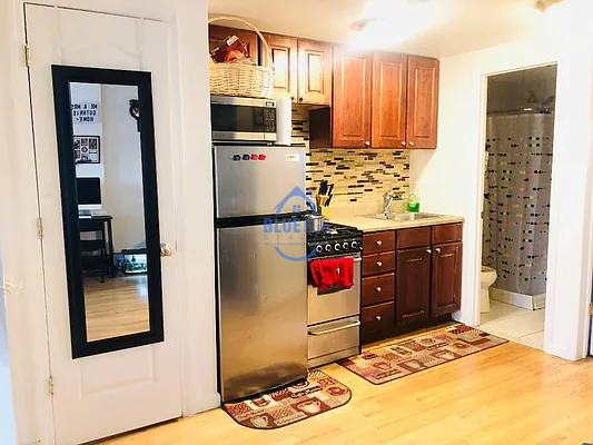 Rented by Blue Egg Realty Corp | media 11