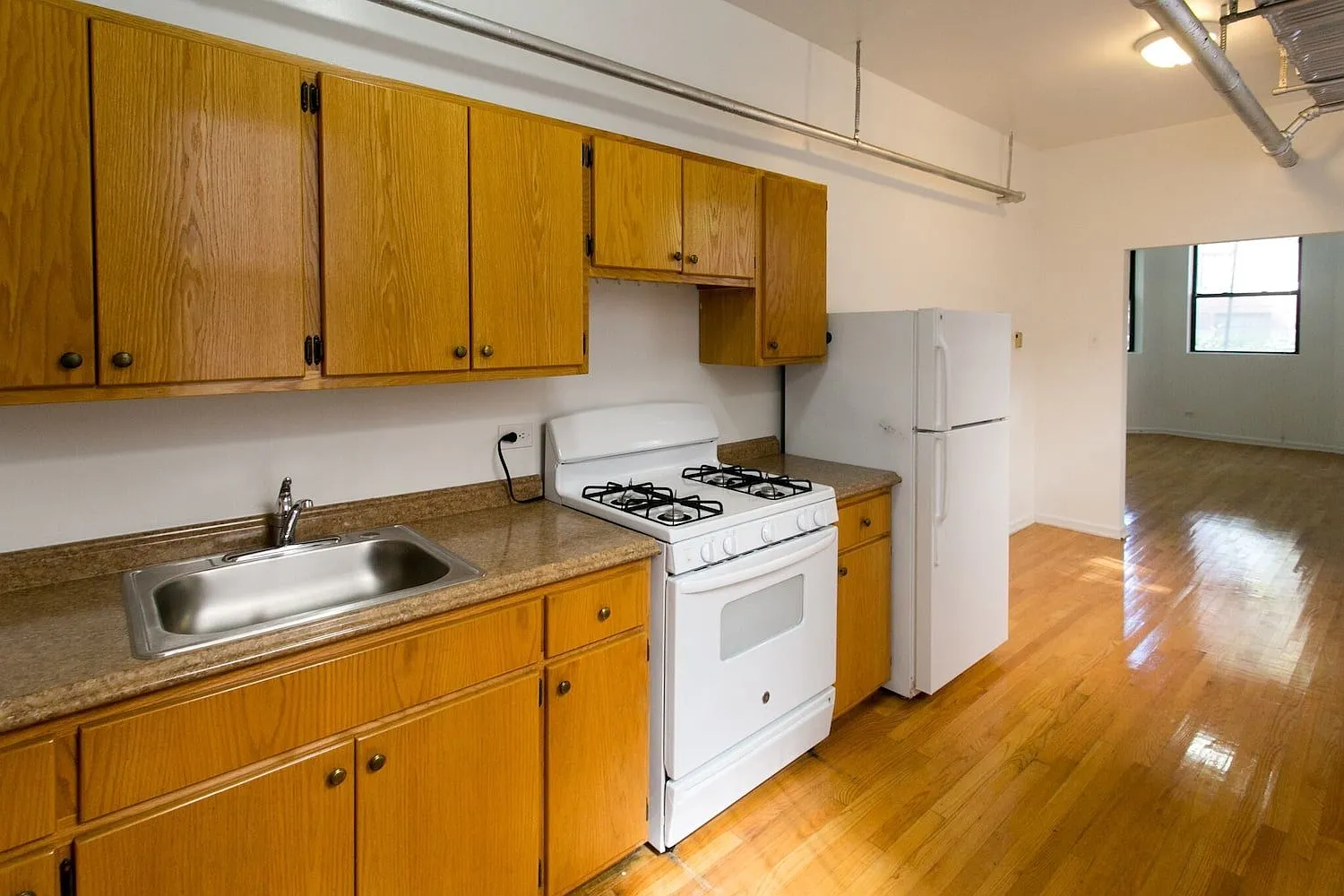 5415 S. Woodlawn Avenue — Photo 1