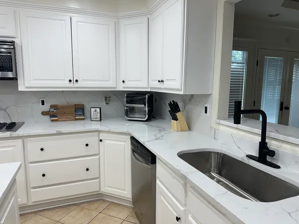 2285 Rock Springs Rd, Buford, GA 30519