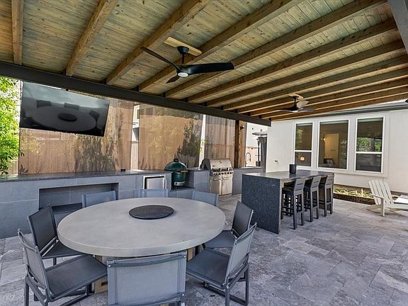 4th image of 28 Clearview Terrace Pl