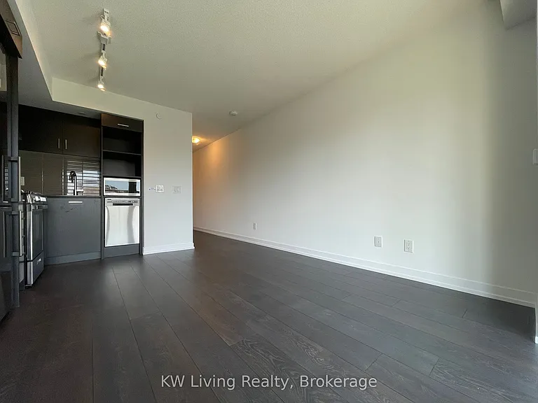 219 Dundas St E #2202 — Photo 3