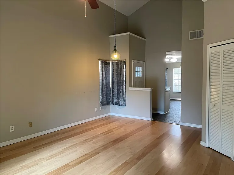 245 Alston Dr — Photo 6