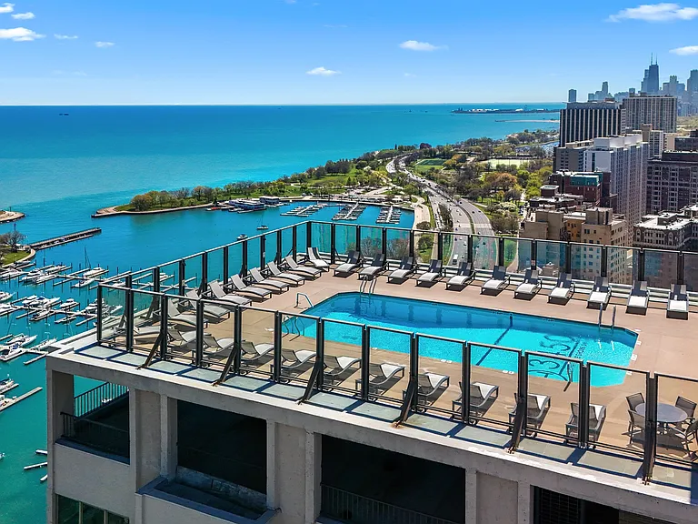 3450 N. Lake Shore Drive — Photo 6