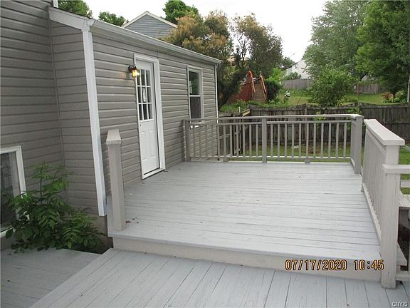 4th image of 8419 Transit Ln