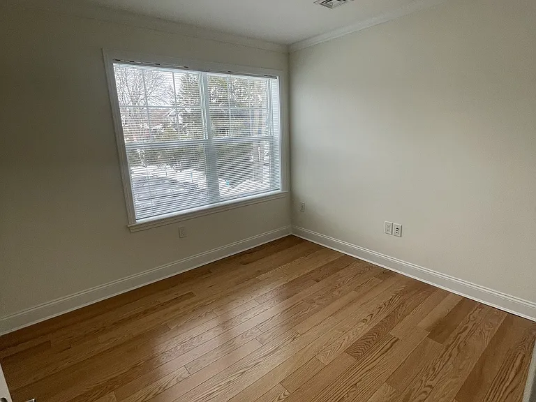 309 Ellery Ct #311 — Photo 13