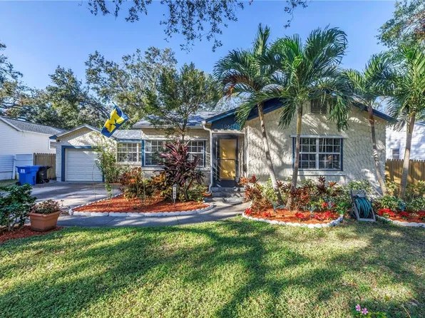 1061 45th Ave N, Saint Petersburg, FL 33703