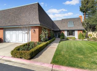 2806 W Kensington Ln, Fresno, CA