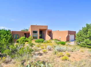 152 Juniper Hill Rd NE, Albuquerque, NM 87122