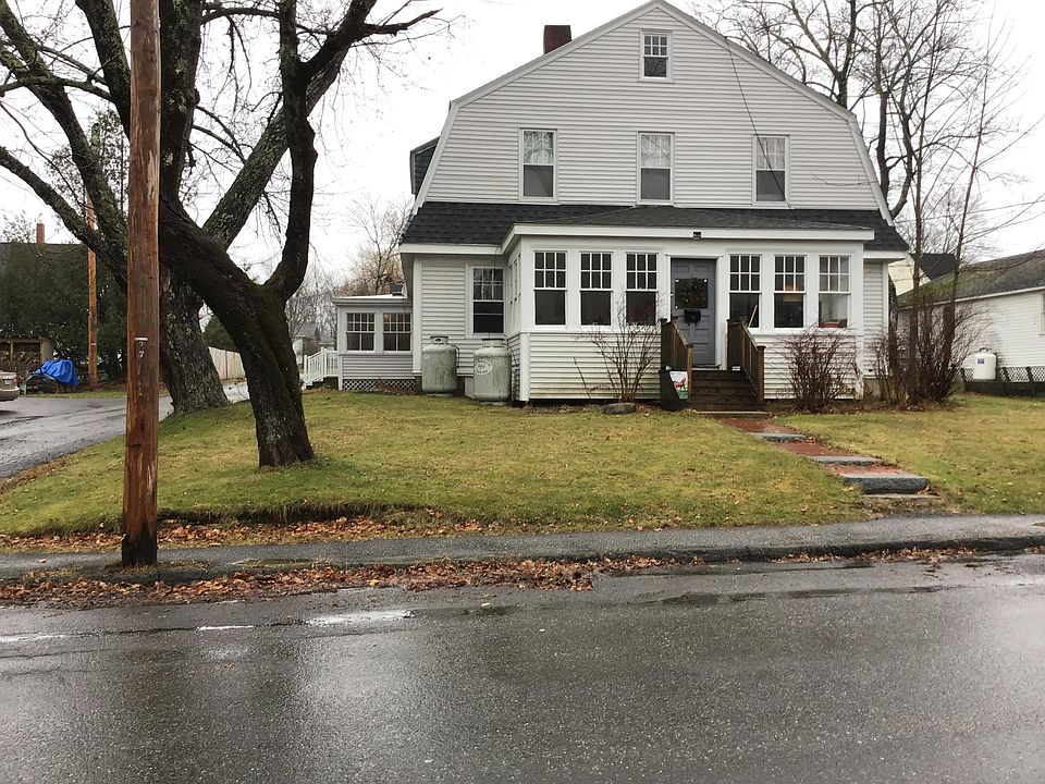 2nd image of 49 Park St #2