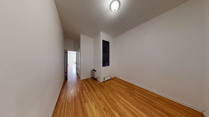 Rented by Bond New York | media 6