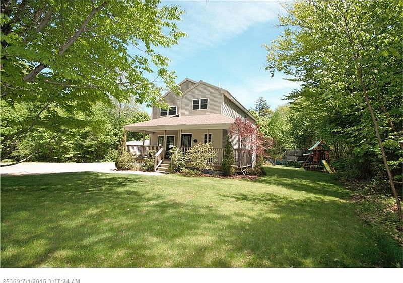 2nd image of 26 Fieldcrest Dr