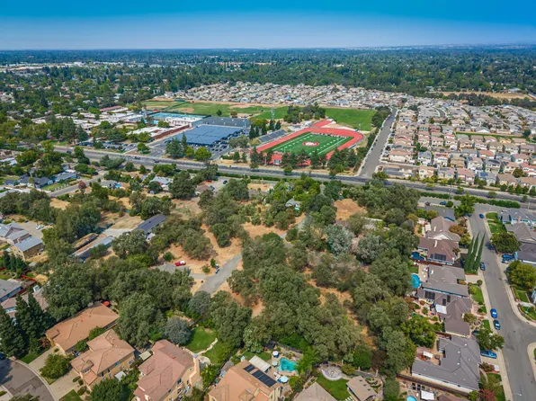 (undisclosed Address), Fair Oaks, CA 95628