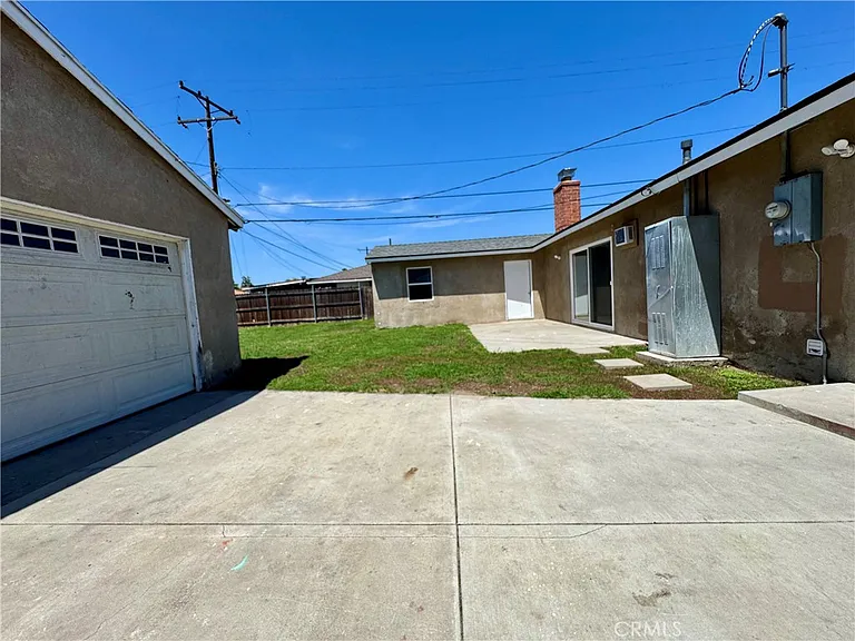 1211 N Siesta St — Photo 18