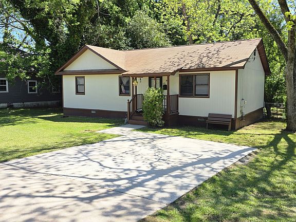 5th image of 3724 Log Cabin Dr