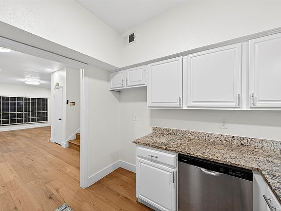 4th image of 12921 Abrams Rd APT 603