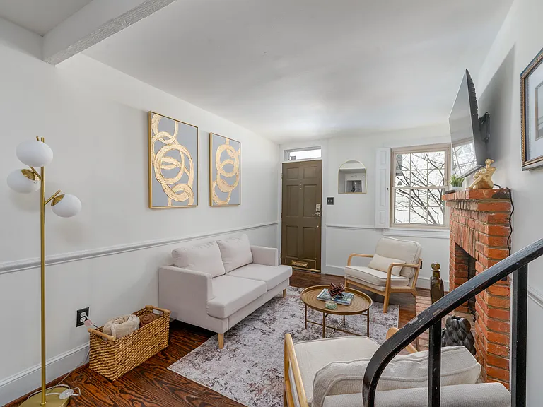 23 E Wheeling St — Photo 2
