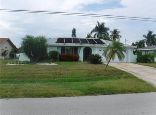 1627 SE 16th St, Cape Coral, FL 33990