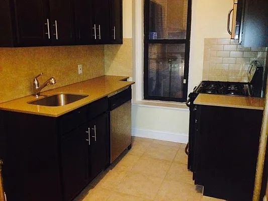 Rented by Link NY Realty | media 16