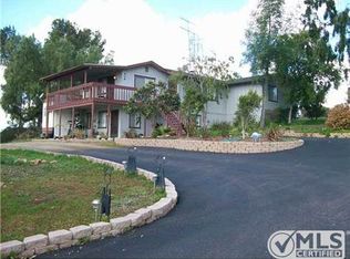 906 Taylor St, Vista, CA 92084