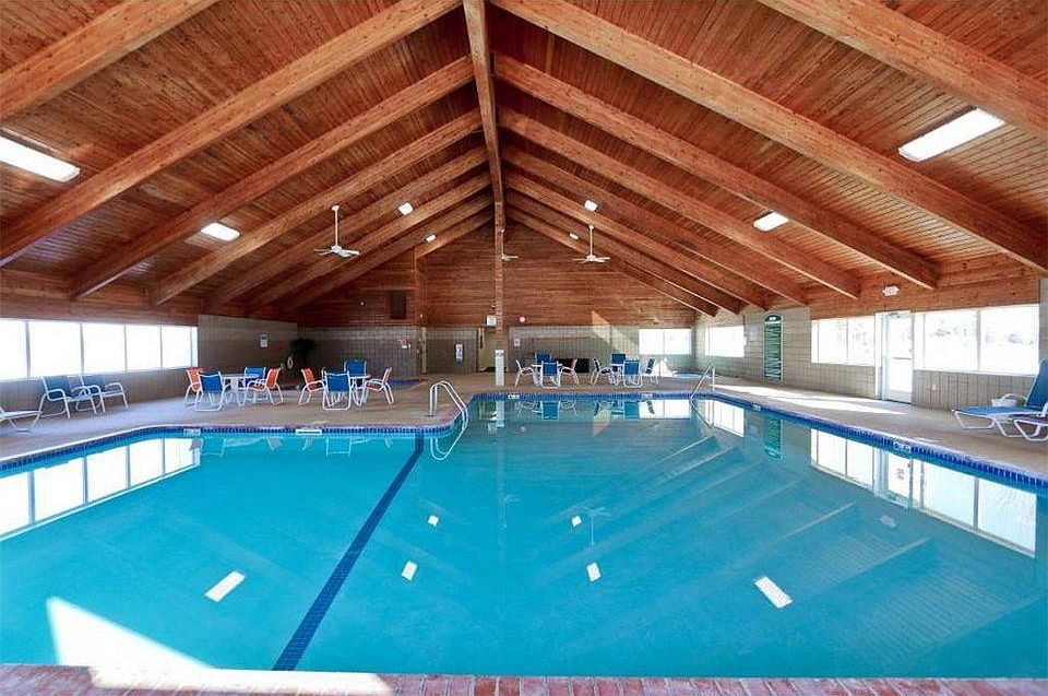 1st image of 1321 Lake Dr W APT 222
