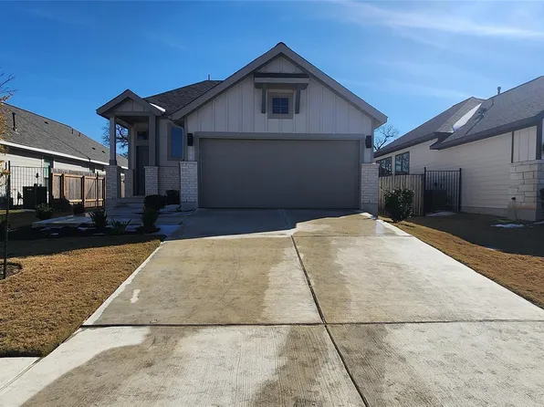 500 Los Olives Ln, Liberty Hill, TX 78642