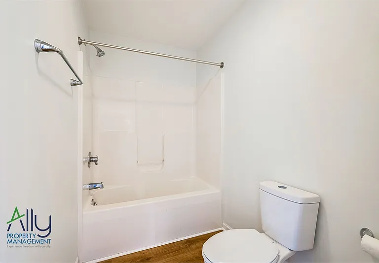 409 S Magnolia Ave #1 — Photo 25
