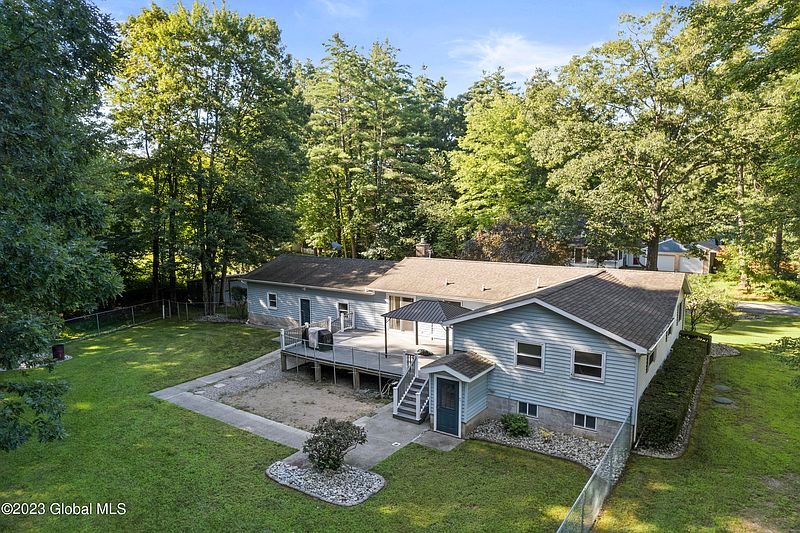 2nd image of 115 Forest Drive