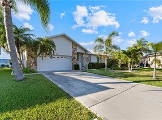 1230 Swan CT, PUNTA GORDA, FL 33950