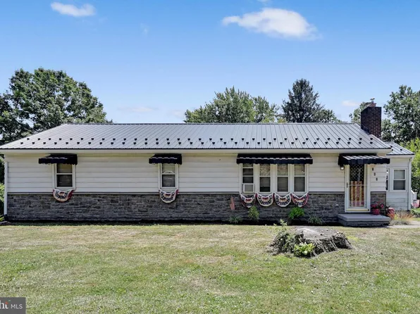 182 E Adamsdale Rd, Orwigsburg, PA 17961