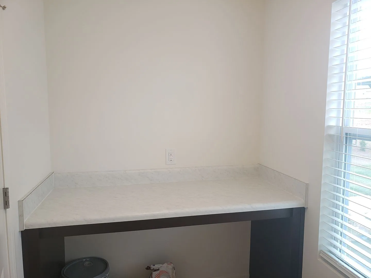Gorgeous 4 Bed, 2.5 Bath with 2 Car Garage — Photo 4