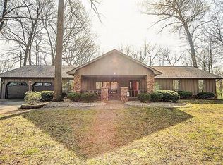 5 Locust Hills Woods, Lebanon, IL 62254