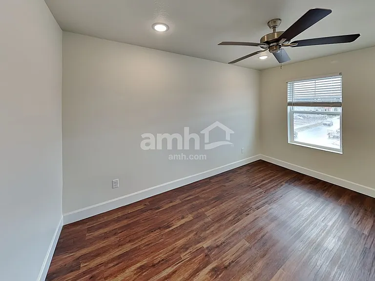 6022 W Copperhawk Dr — Photo 10