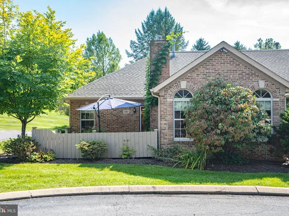 940 Hart Cir, State College, PA 16801