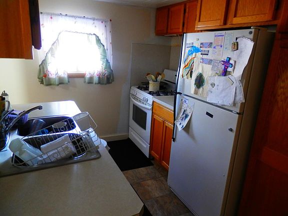 4th image of 5678 County Road 415