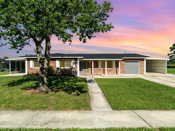 1216 W Wellington Dr, Deltona, FL 32725