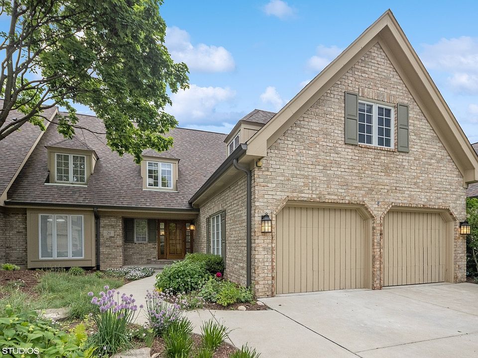 1st image of 21 Tartan Lakes Ct