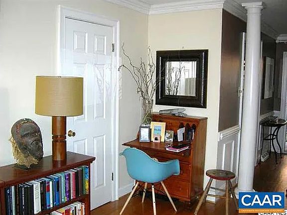3rd image of 144 Hessian Hills Cir APT 1