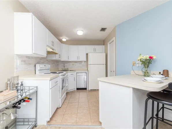 3129 Tidal Bay Ln, Virginia Beach, VA 23451