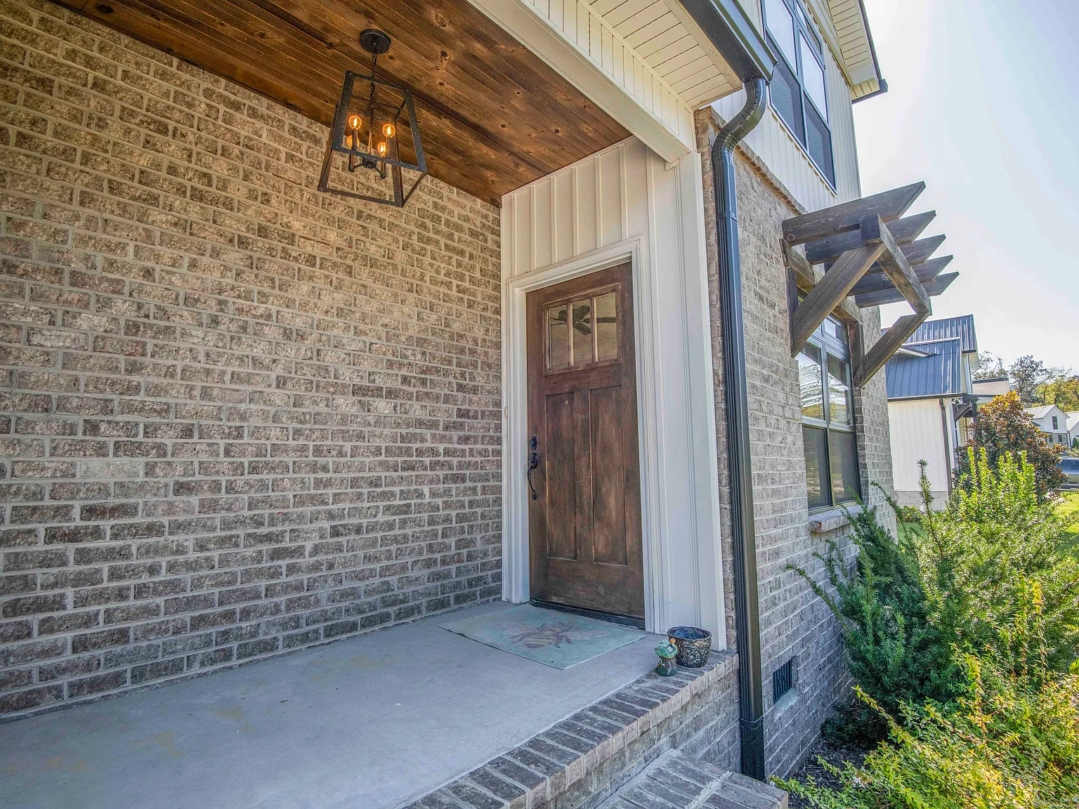 3 bed, 2.5 bath, 1840 sqft, $2,700 — Photo 4