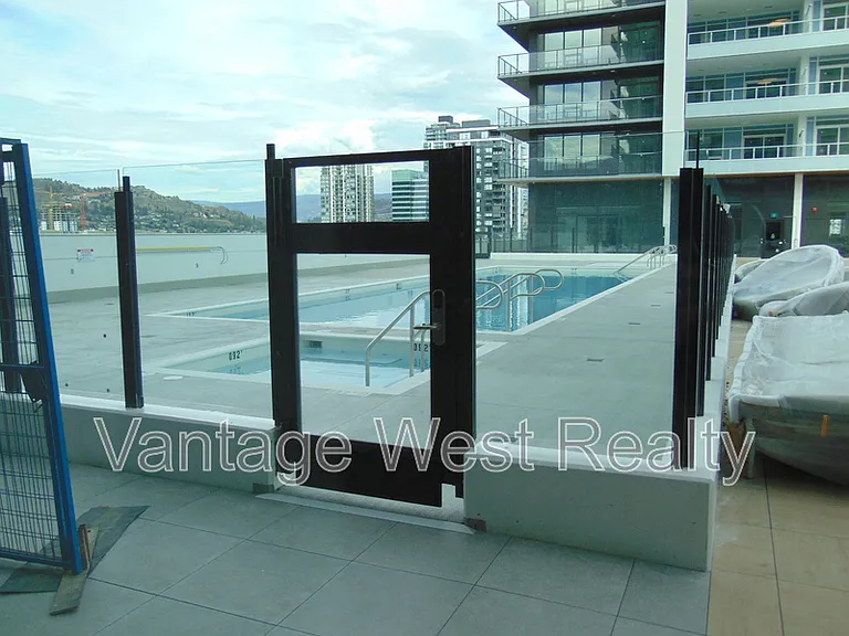 1626 Water St #1105 — Photo 30
