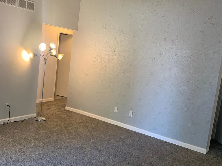 505 Lanahan Dr #A — Photo 3