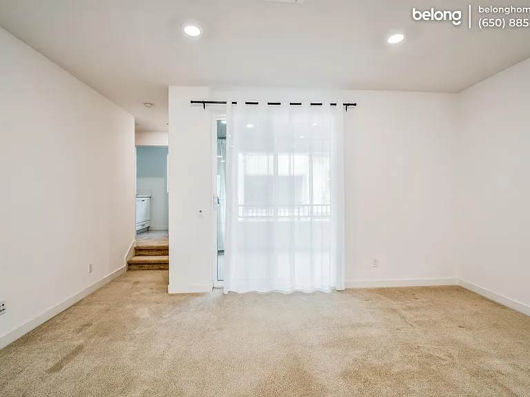 1523 Saint Simon Cir #B — Photo 4