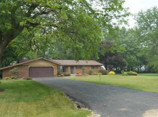 2913 Betty Ln #TOWNHOUSE, Winnebago, IL 61088