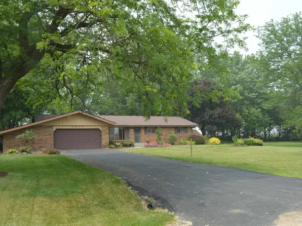 2913 Betty Ln #Townhouse, Winnebago, IL 61088