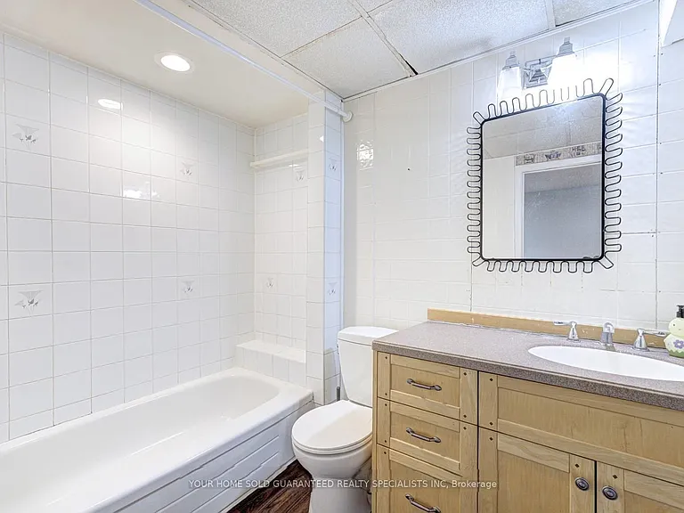 47 Hewitt Cres — Photo 10