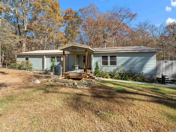 249 Laurel Ln, Gurley, AL 35748