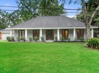 224 Evergreen Dr, Mandeville, LA 70471