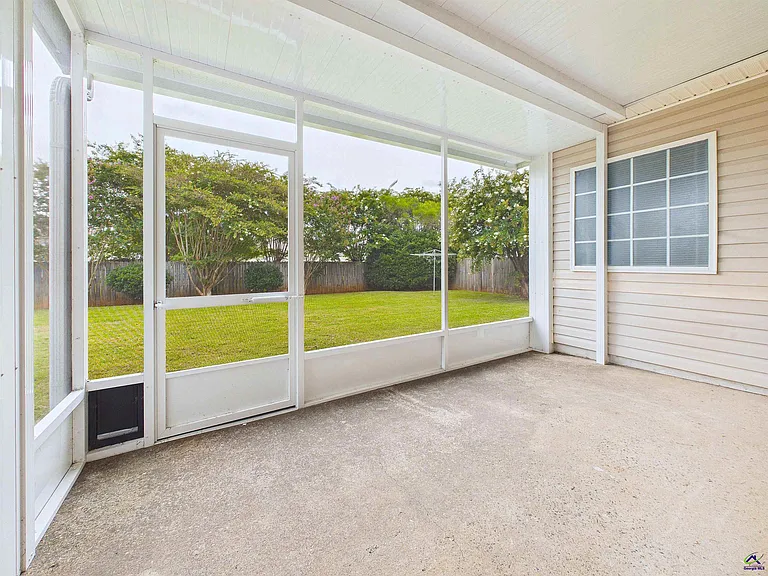 324 Tyson Glen Dr — Photo 40
